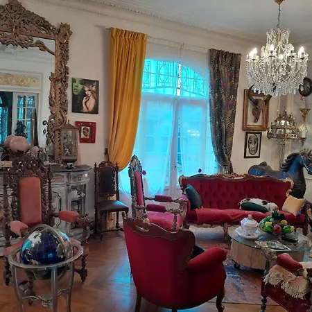 ベッド・アンド・ブレックファスト Le Madrigal *