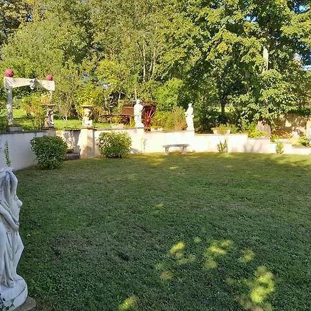 Le Madrigal Frühstückspension